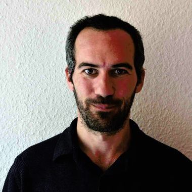 Dr. Nedim  Tüzün