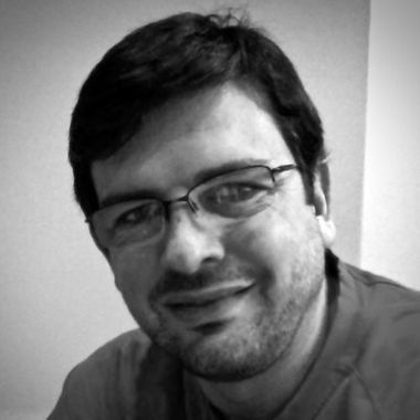Dr Nigel  Francis