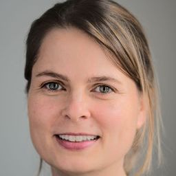 Dr Céline Hönl