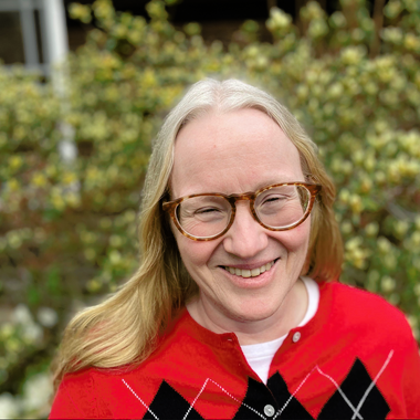 Dr. Wendy  Peer