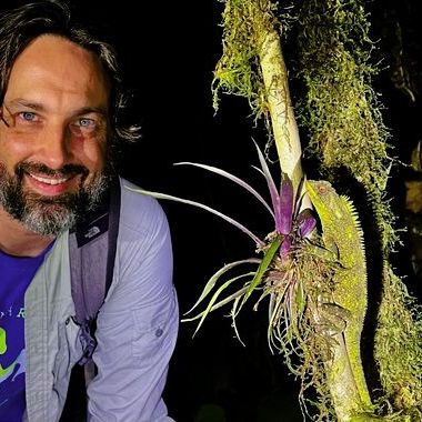 Dr. Alex Gunderson